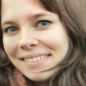 Meet your Posher, Holly